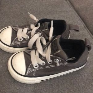 Kids 7 grey converse